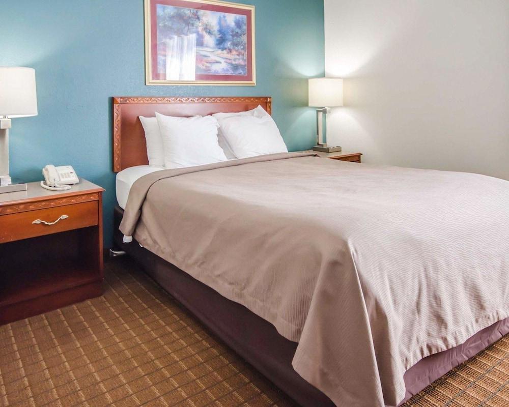 Quality Inn North Vernon エクステリア 写真