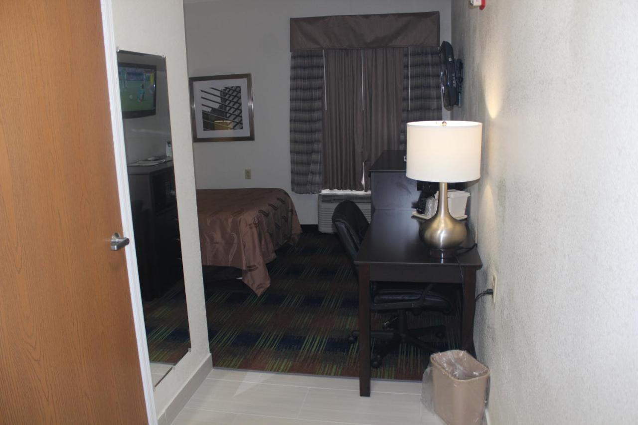 Quality Inn North Vernon エクステリア 写真