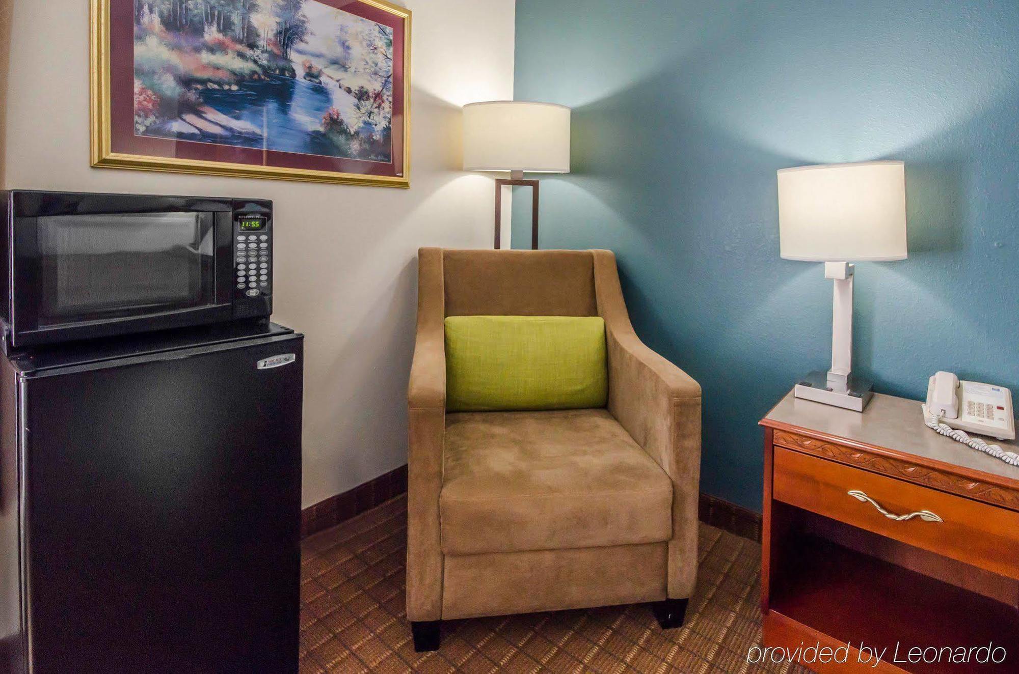 Quality Inn North Vernon エクステリア 写真